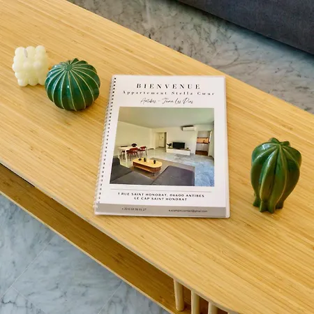 100m - Juan Stella Coeur Apartment *