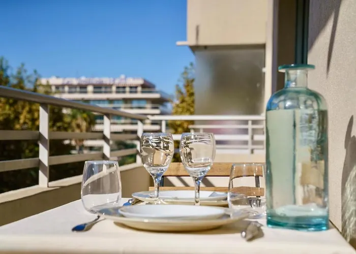 100m - Juan Stella Coeur Apartman *